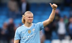 半岛体育网址-曼城关键时刻取胜，领先地位坚实