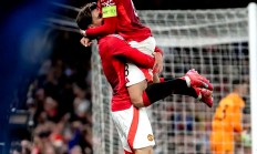 半岛体育登录入口-欧国联比赛总决赛胜负悬念，球迷们屏息以待的简单介绍