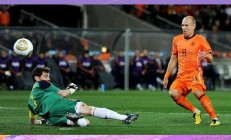 半岛体育视频-包含范加尔开启执教卡塔尔国家队生涯，愿望重回国际赛场的词条