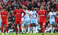 半岛体育课程-利物浦逼平水晶宫，险胜未果的简单介绍