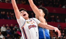 关于上海久事队新援表现抢眼，助球队喜获两连胜的信息