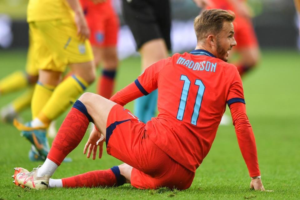 英格兰险胜乌克兰，淘汰赛名额渐行渐远的简单介绍