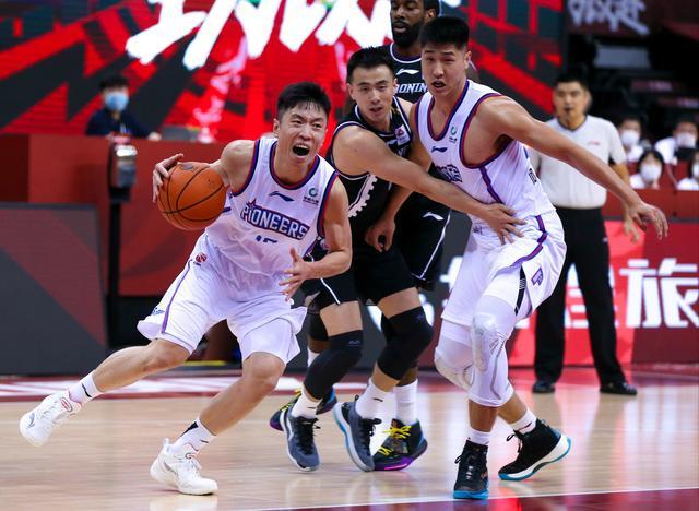 山东主场大胜天津,实现五连胜 山东主场大胜天津,实现五连胜