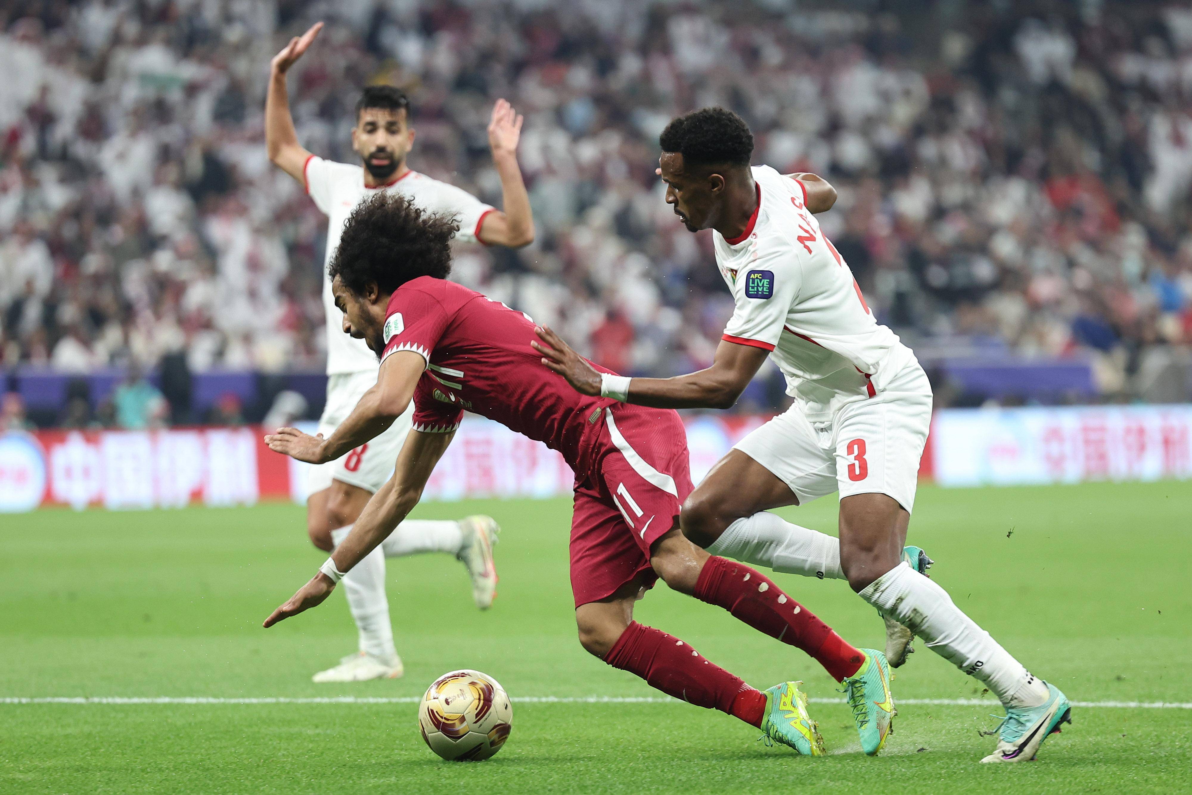 亚洲足球赛事中的一场高水平较量