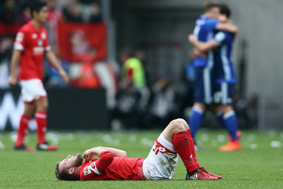 包含青年球员备战世界锦标赛,压力重重的词条 包含青年球员备战世界锦标赛,压力重重的词条