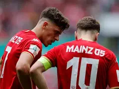梅因茨05摆脱低迷，寻找反击机会