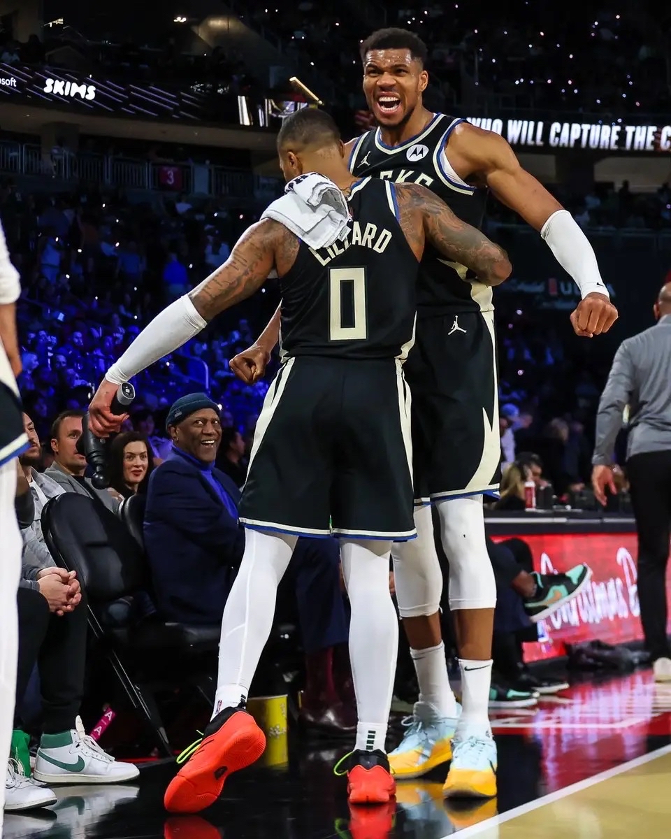 雄鹿主场大胜黄蜂，豪取三连胜壮大实力的简单介绍